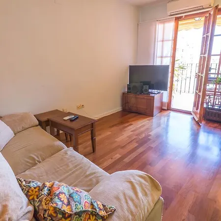 Near The With Magnificent Views Apartment *